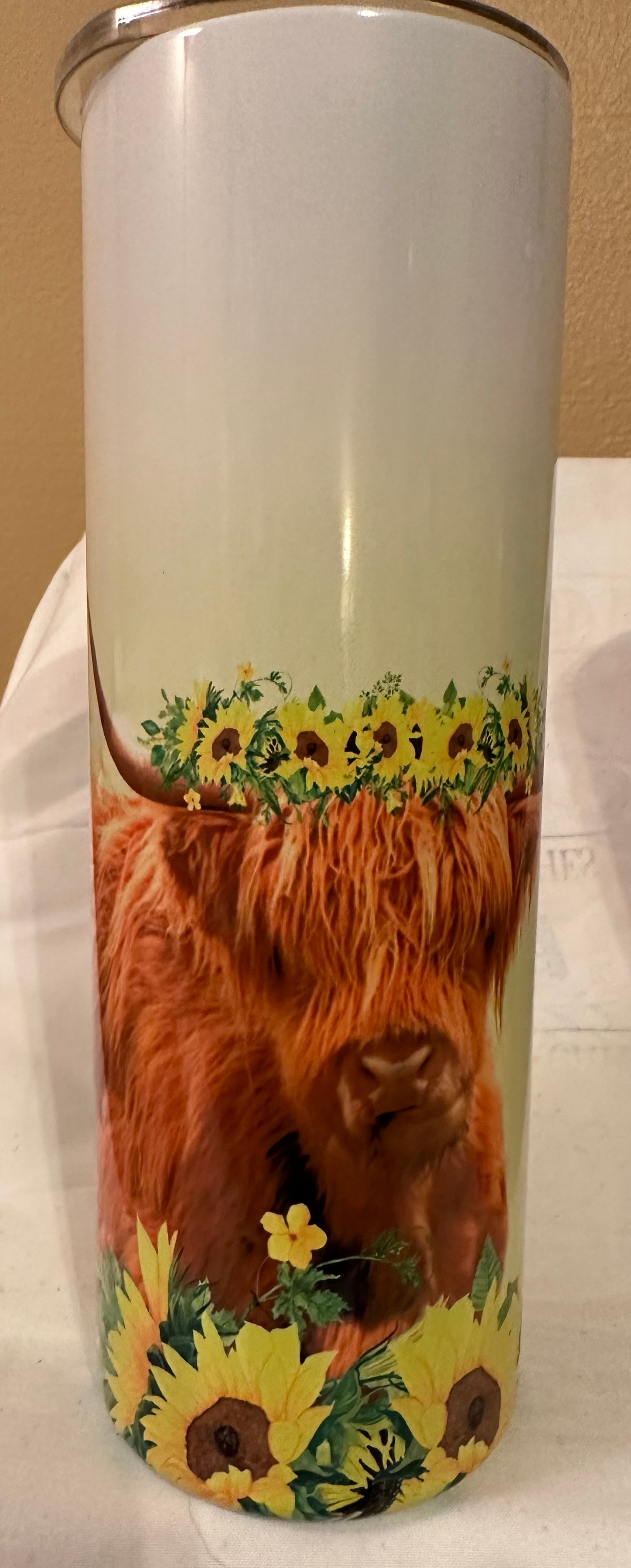 Just a girl who loves Cows Beautiful Tumbler